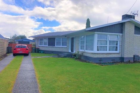 Photo of property in 5 Gadsby Place, Hamilton East, Hamilton, 3216