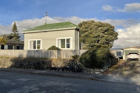Photo of property in 31 Lupin Road, Otaki, 5512