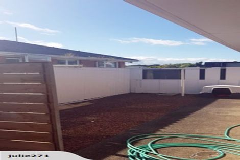 Photo of property in 2/11 Dowling Place, Pakuranga, Auckland, 2010