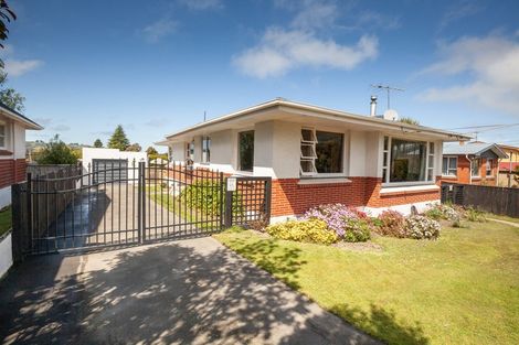 Photo of property in 67 Old Brighton Road, Fairfield, Dunedin, 9018