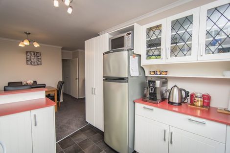 Photo of property in 32 Dampier Street, Oceanview, Timaru, 7910