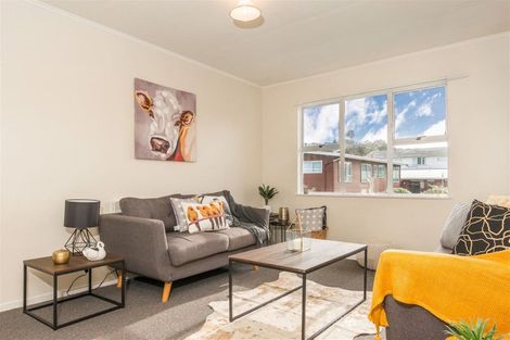 Photo of property in 9/11 Trafalgar Street, Johnsonville, Wellington, 6037