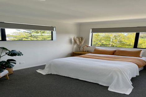 Photo of property in 118a Kervil Avenue, Te Atatu Peninsula, Auckland, 0610