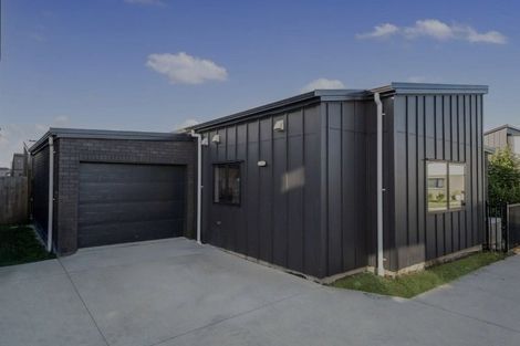Photo of property in 63 Black Beech Crescent, Takanini, 2110