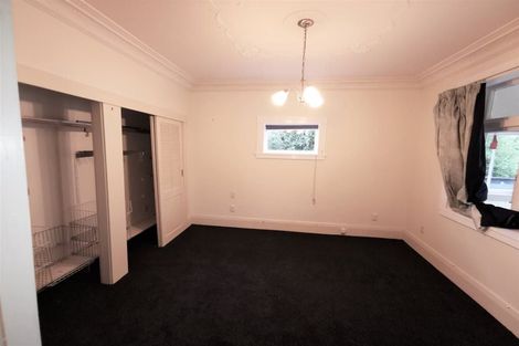 Photo of property in 85 Cambridge Terrace, Waterloo, Lower Hutt, 5011