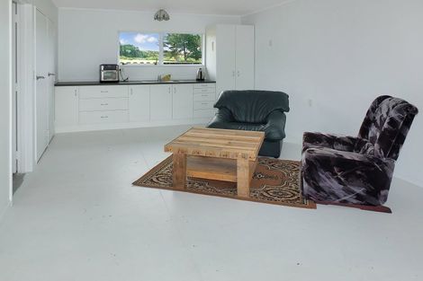 Photo of property in 24 Bergin Road, Foxton, 4814