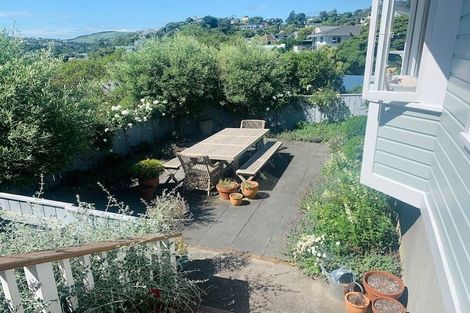 Photo of property in 4a Whitianga View, Paremata, Porirua, 5024