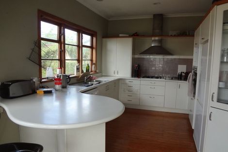 Photo of property in 191 East Coast Road, Castor Bay, Auckland, 0620