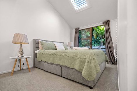 Photo of property in 31 Squirrel Lane, Browns Bay, Auckland, 0630