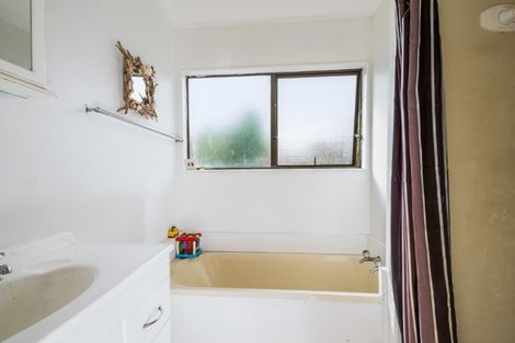 Photo of property in 11b Beech Place, Owhata, Rotorua, 3010