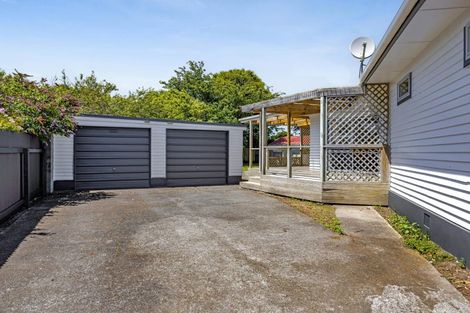 Photo of property in 128 Waihi Road, Hawera, 4610