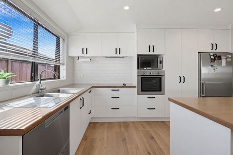 Photo of property in 15 Kapia Street, Pukekohe, 2120