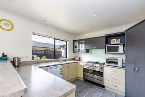 Photo of property in 3 Central Park, Paraparaumu Beach, Paraparaumu, 5032