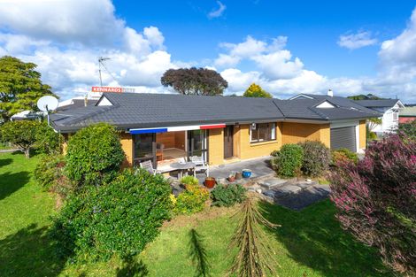 Photo of property in 1/32 Queen Street, Papakura, 2110