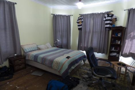 Photo of property in 3 Carrington Street, Inglewood, 4330