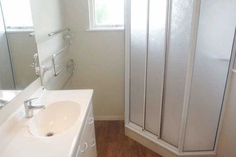 Photo of property in 3/27 Oxley Avenue, St Albans, Christchurch, 8014