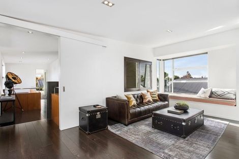 Photo of property in 53 Hawthorne Street, Strowan, Christchurch, 8052