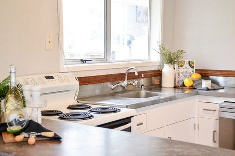 Photo of property in 21 Pelorus Street, Glenview, Hamilton, 3206