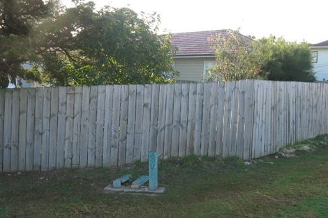 Photo of property in 1/523 Glenfield Road, Glenfield, Auckland, 0629