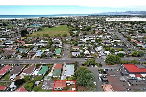 Photo of property in 2/26a Branksome Place, Parklands, Christchurch, 8083