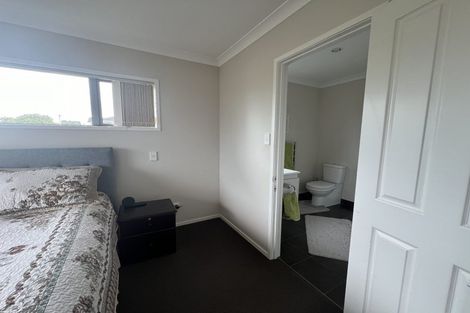 Photo of property in 24 Patons Road, Howick, Auckland, 2014