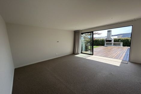 Photo of property in 5 Mcdonald Street, Wanaka, 9305
