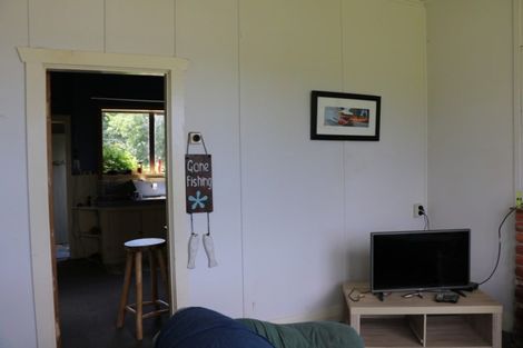 Photo of property in 14 Rata Street, Kaka Point, 9271