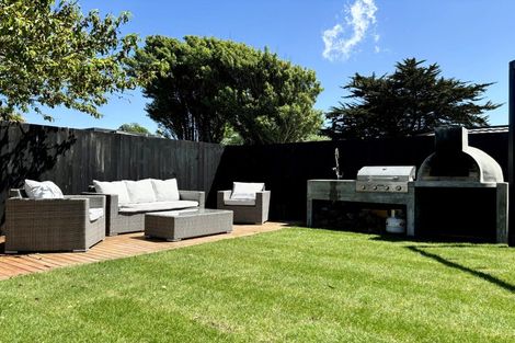 Photo of property in 2/42 Leaver Terrace, North New Brighton, Christchurch, 8083