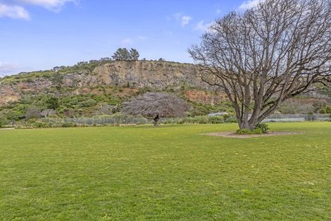 Photo of property in 1/43a Main Road, Redcliffs, Christchurch, 8081