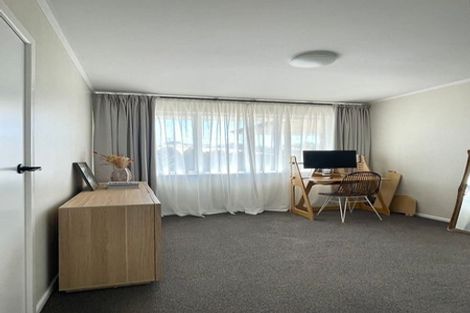 Photo of property in 68 Acacia Crescent, Glenview, Hamilton, 3206