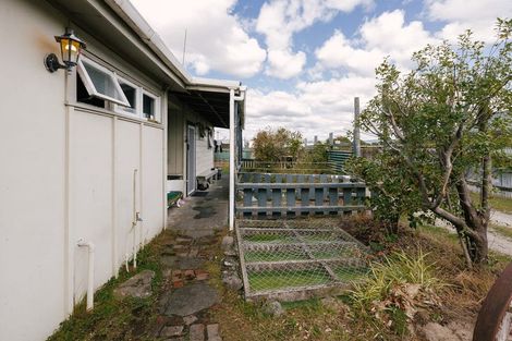 Photo of property in 16 Seaforth Avenue, Milson, Palmerston North, 4414