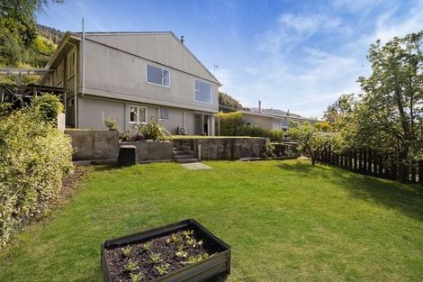 Photo of property in 102 Thompson Street, Queenstown, 9300