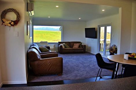 Photo of property in 690 Grove Road, Karamu, Hamilton, 3285