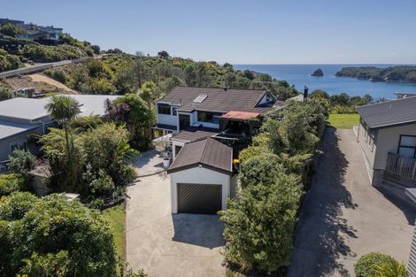 Photo of property in 77 Grange Road, Hahei, Whitianga, 3591