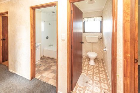 Photo of property in 35 Carson Street, Castlecliff, Whanganui, 4501