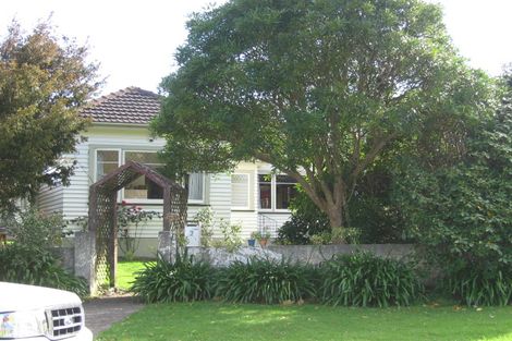 Photo of property in 2 Allen Street, Boulcott, Lower Hutt, 5011