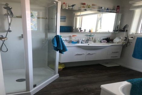 Photo of property in 20 Broadsea Avenue, Ruby Bay, Mapua, 7005