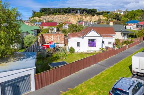 Photo of property in 10 Lochend Street, Musselburgh, Dunedin, 9013