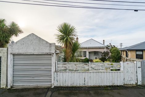 Photo of property in 42 Queens Drive, Saint Kilda, Dunedin, 9012