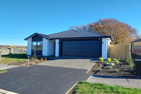 Photo of property in 16 Quaifes Road, Halswell, Christchurch, 8025