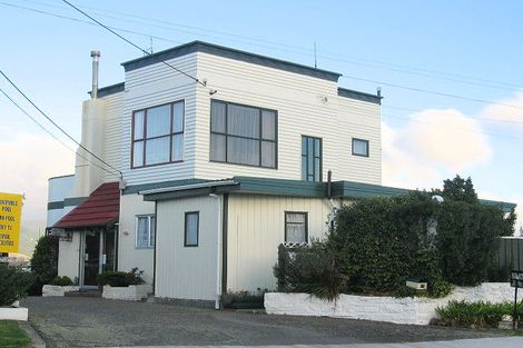 Photo of property in Ex Motel, 18-20 Golf Road, Paraparaumu Beach, Paraparaumu, 5032