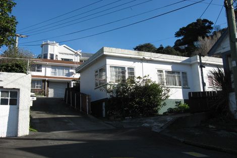 Photo of property in 13 Upper Bourke Street, Kilbirnie, Wellington, 6022