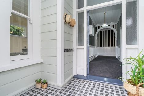 Photo of property in 742 Highgate, Maori Hill, Dunedin, 9010