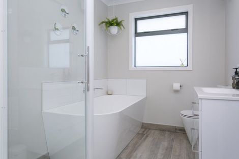 Photo of property in 131 Harakeke Drive, Wharewaka, Taupo, 3330