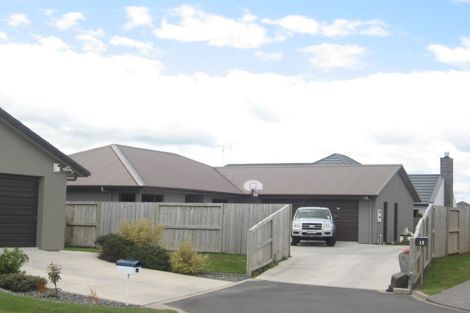 Photo of property in 15 Soma Place, Cambridge, 3434