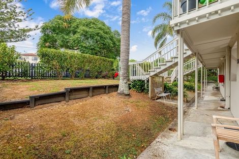 Photo of property in 13a Emmett Street, Herne Bay, Auckland, 1011