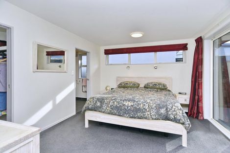 Photo of property in 18 Oratia Grove, Northwood, Christchurch, 8051