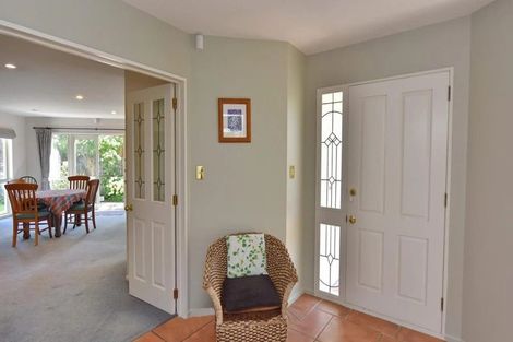 Photo of property in 15 Milesbrook Close, Rangiora, 7400