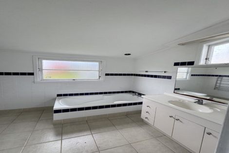 Photo of property in 53 Tawa Crescent, Manurewa, Auckland, 2102