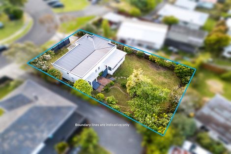 Photo of property in 17 Posa Avenue, Henderson, Auckland, 0612